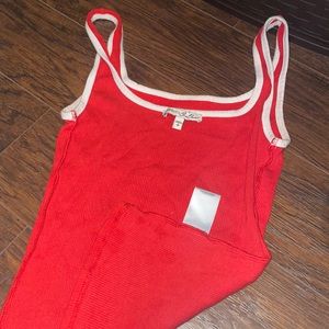 Express sleeveless top, loose fit❤️ S